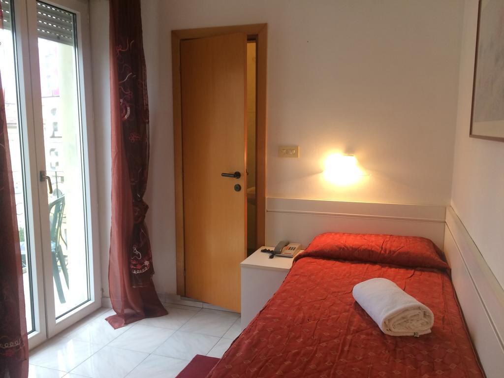 Hotel Regina Lido di Camaiore Eksteriør billede