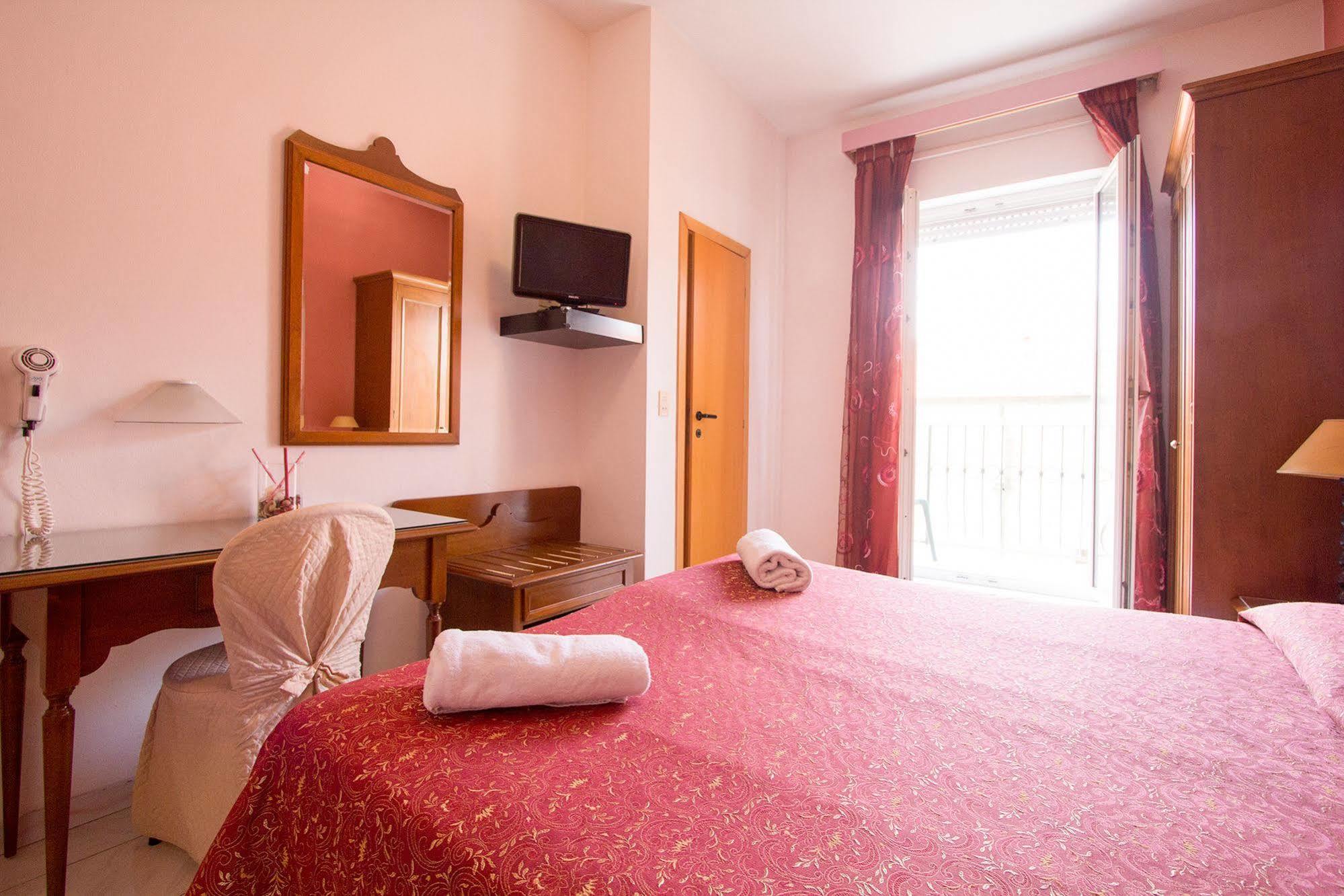 Hotel Regina Lido di Camaiore Eksteriør billede